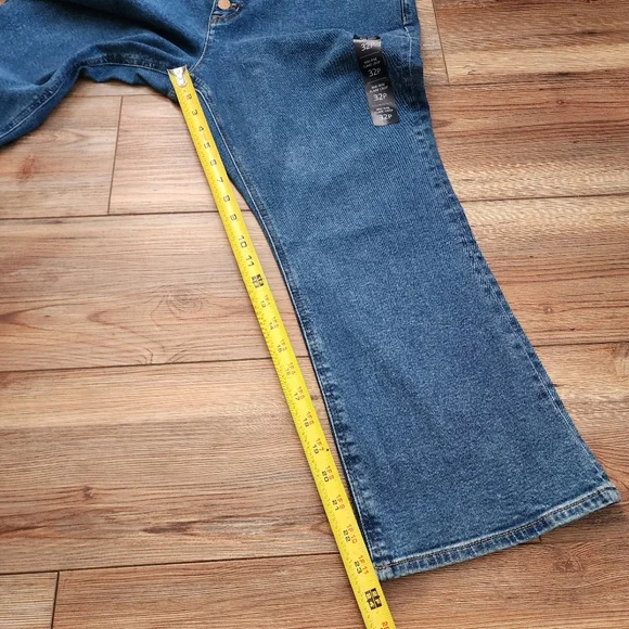 J. Crew Jeans Womens 32P Blue Mid-Rise Flare Crop NEW - Picture 5 of 9